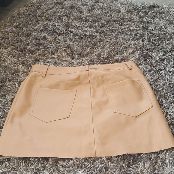 Womens Faux Leather Mini Skirt - Picture 5 of 5